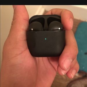 AirPod pro 4 custom and Apple Watch